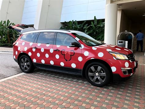 minnie mouse van